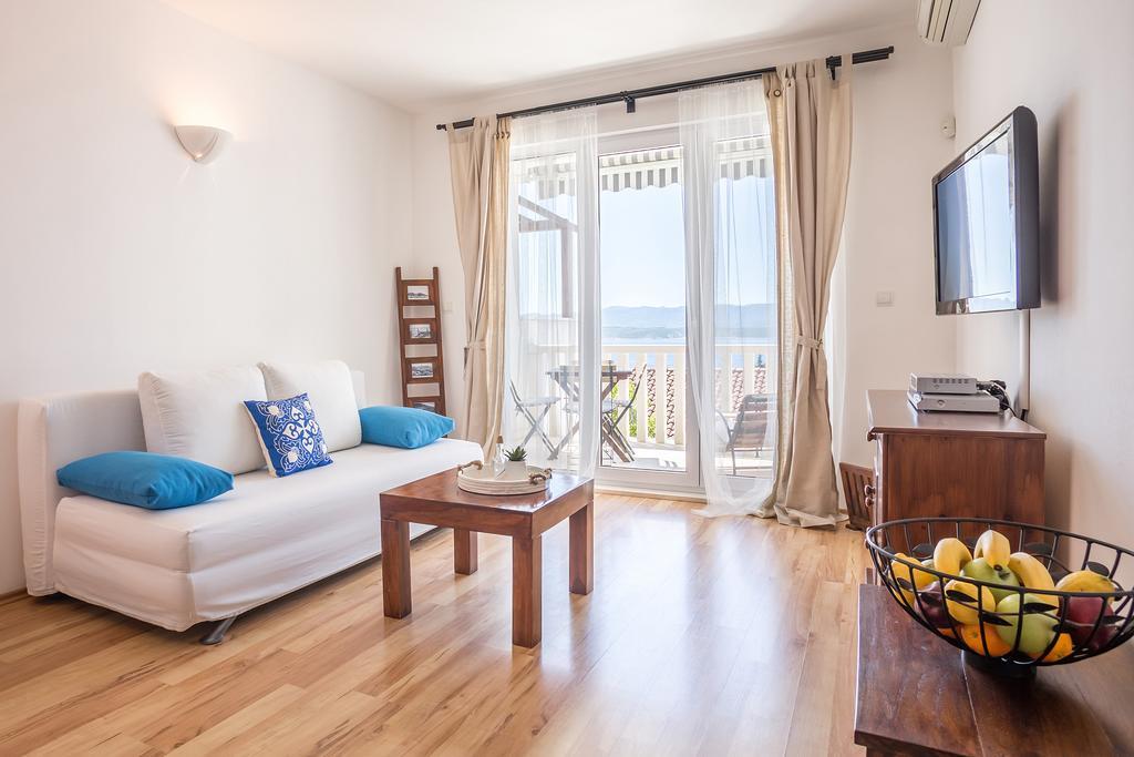 Zlatni Bol Apartments Quarto foto